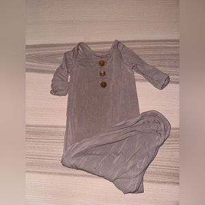CADEN LANE—SOLID TAN BAMBOO BABY KNOT GOWN